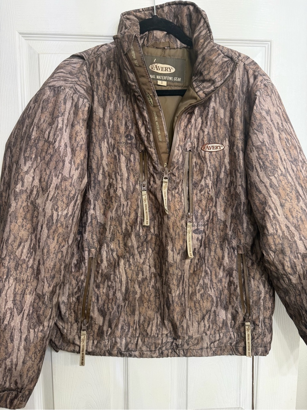 Avery Bottomland Camo Hunting Jacket